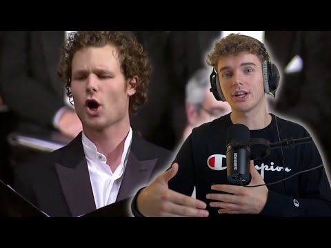 Professional Singer Reacts to The Trumpet Shall Sound from Handel's Messiah