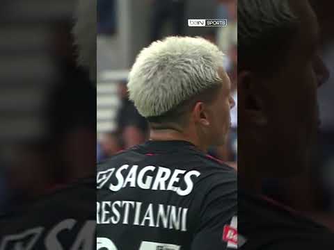 🤯 Il est FOU ! 🔥 Gianluca Prestianni fait danser la défense et s'offre ce GOLAÇO avec Benfica !