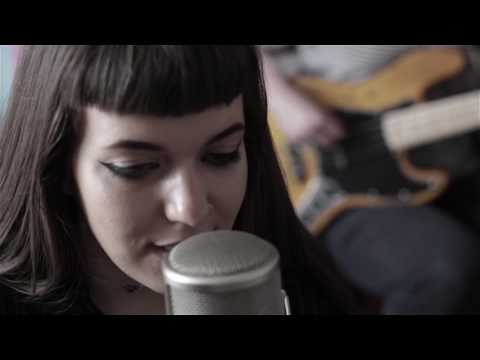 Bridie Florence 'Stay' - The Clockwork Owl Sessions