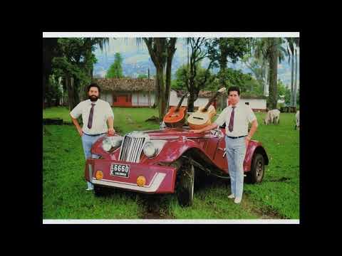 Entre tragos y placeres Dueto Revelación