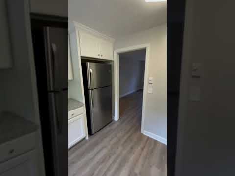 1415 Clover St #B2 - Video 7 of 7