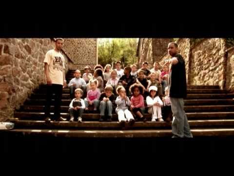 Clip " NOTRE COMBAT" Album : Enfants Du Monde