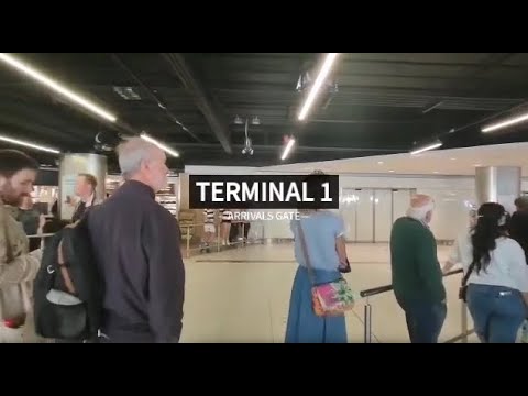 Portão de desembarque do Terminal 1 do Aeroporto de Dublin