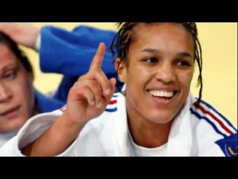 Lucie Decosse wins women's 70kg Olympic judo