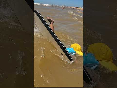 🌊 Minha 1° Vaca no Surf #shorts #surf #medina #toledo #ferreira