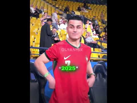 When Ronaldo Trolls Fake Ronaldo...😂