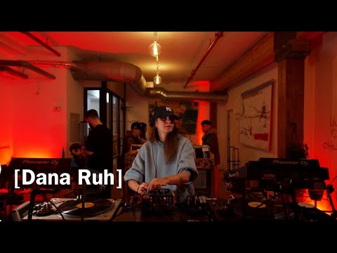 Dana Ruh | ar:kive in-store 004