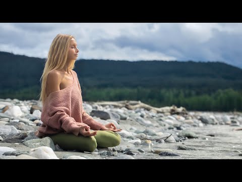15 Min Root Chakra Meditation | Strength, Grounding, & Stability For Difficult Times