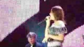 sara evans-I want you to want me-cma fest