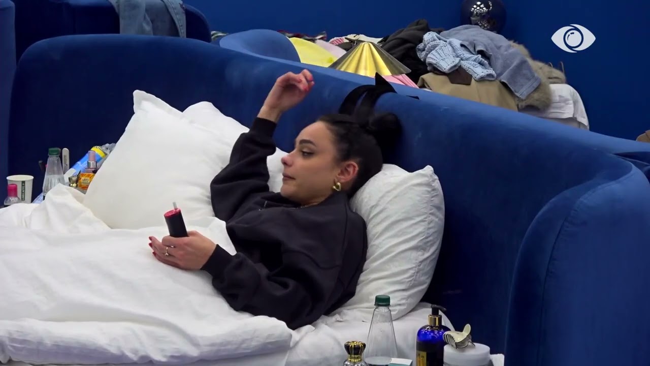 “Ik shpik edhe ti për mua”/ Egli-Gjestit: Nuk ke turp…