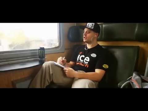 Trzone - A Zene Szeretete ( Official Music Video)