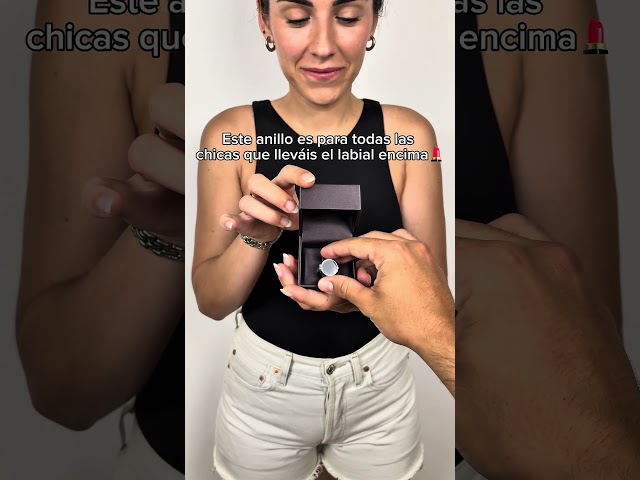 Vídeo relacionado con D.Bella 16G Anillos de Labios Transparentes UV Acrílico Flexible Labret Monroe Tragus Pendiente Stud Piercing del Vientre