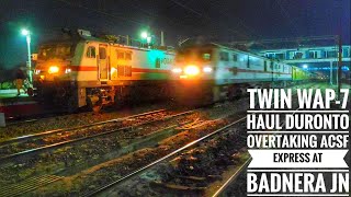 preview picture of video '12290 Nagpur-Mumbai CST Duronto Express with Twin WAP-7 overtaking AJNI-Pune ACSF Exp @ Badnera JN'