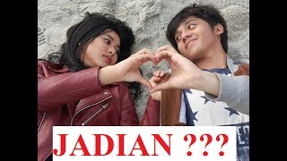 Download lagu Adinda Azani Dan Arbani Yasiz Jadian ? mp3