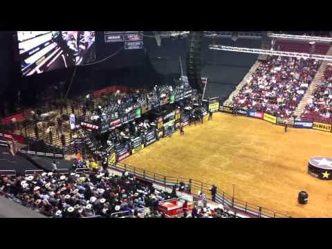 PBR Glendale 2012, Hupp vs Hell Pony & LJ vs The Deacon