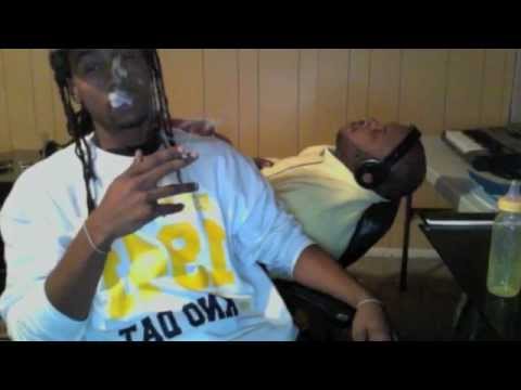 Young bam - No Type Of Problems ft. Big Mike Bucalino