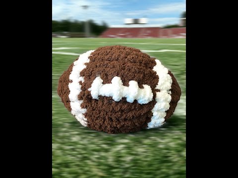 Football | Hand Knitting With Chunky Yarn