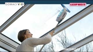 Leifheit 51016 vysavač na okna Window Cleaner s mopem a 43 cm tyčí + sací hubice 17 cm černá