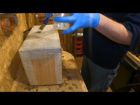 Fibreglassing The Battery Box and Bumpkin