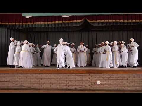 HOSANA MAZULU ATHINTILE MOYA WAMI by Universal Catholic Church Choir