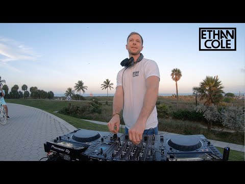 Dj Ethan Cole @ Miami Beach, Vintage Culture, John Summit, Kryder, Above & Beyond