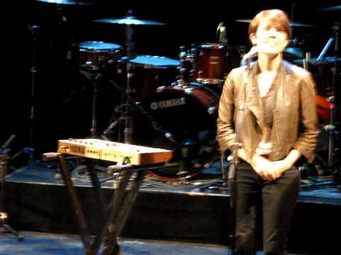 12/21 Tegan & Sara - Q&A Part 2 @ Grand Theatre, Calgary, AB 7/8/11