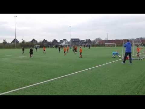 2014 11 22 VVdemeern F1 tegen Desto F1