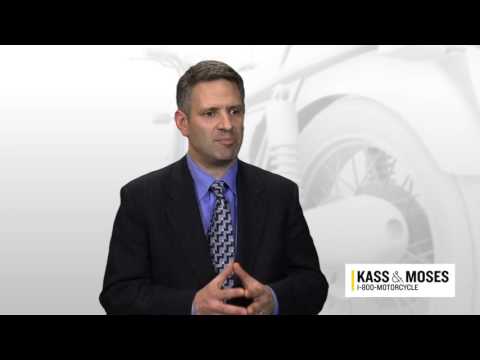 Kass & Moses: Should I accept the insurance company's offer?