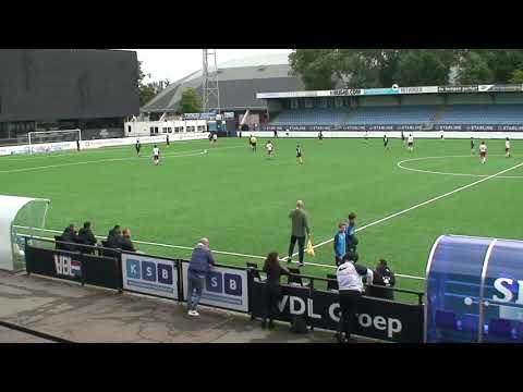 1e helft fc eindhoven o15 - dso o15 0:1