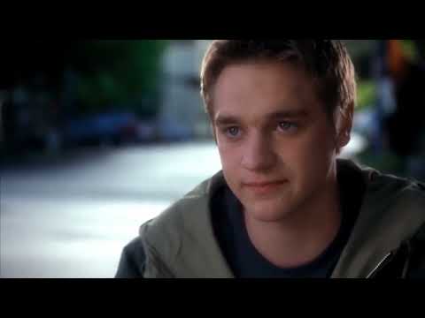 Final Destination Terry gets hit by a bus scene