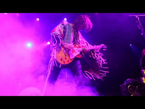 Nick Perri & the Underground Thieves - 5.0.1 (guitar solo) Live at the Fillmore