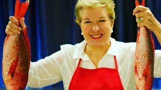 Wise Traditions podcast #125 Don't throw away the bones! w/ Sally Fallon Morell