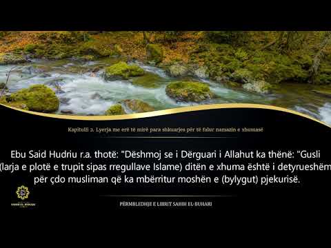 Sahih Buhari - Hadith 483 - Lyerja me erë të mirë para shkuarjes për të falur namazin e xhumasë