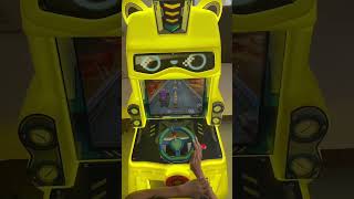 Endless driving arcade game