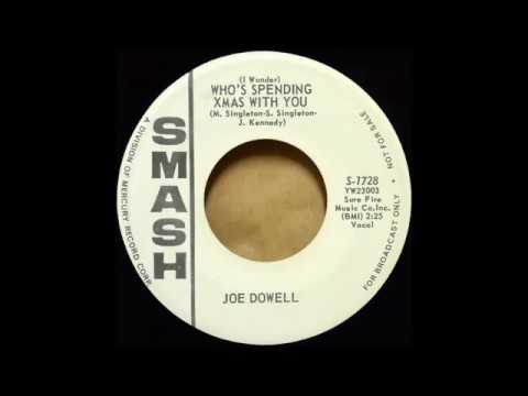Joe Dowell - I Wonder Who's Spending Christmas With You [1960s Christmas Vocal]