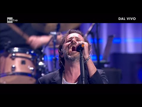 Achtung Babies cantano "La sera dei miracoli" - The Band 29/04/2022