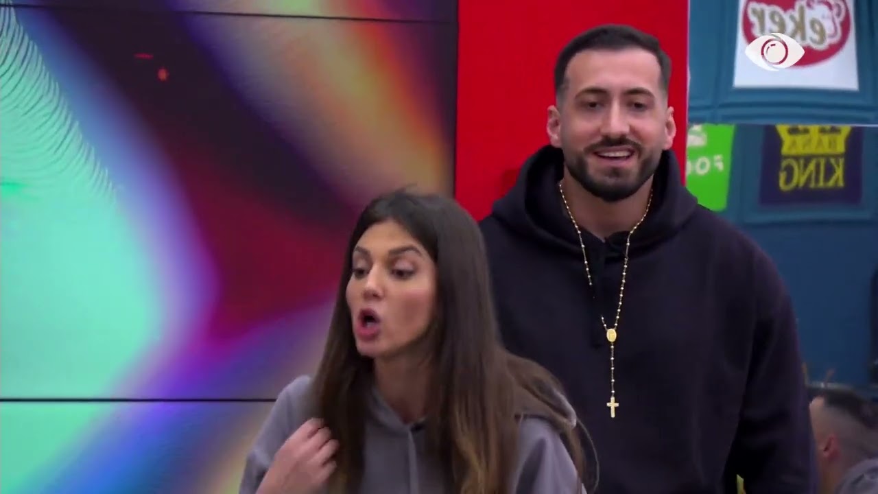 Ti na ke sulmuar/ Loredana ia shpjegon Rozanës arsyen pse nuk e ftoi në dasmë