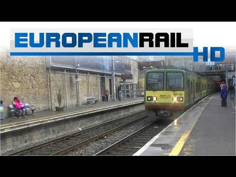 Iarnród Éireann Irish Rail DART 8520 EMU 8539 + 8537 arrives at Dún Laoghaire Station