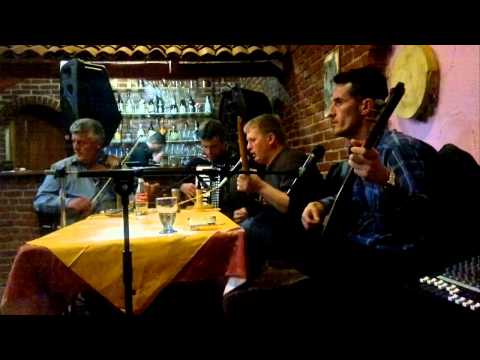 Alia dhe Luli Këndojnë Këngën e dëshmorit Besim Sopa 2013