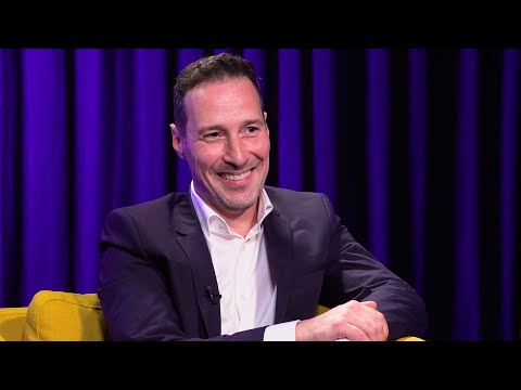 Peđa Jovanović po prvi put o vezi sa koleginicom: „Bili smo klinci, i danas se čujemo“ #novars