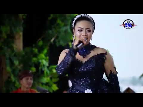 Euis SL - Daun Puspa