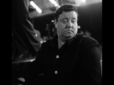 Jackie Gleason - Biography (The Great One)