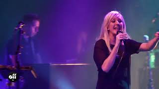 Ellie Goulding, Calvin Harris   OFF LIVE I Need Your Love 1080p