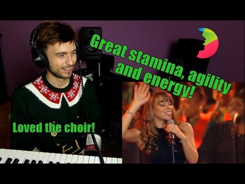 Vocal coach Yazik REACTS to Mariah Carey - Joy to the World (live)