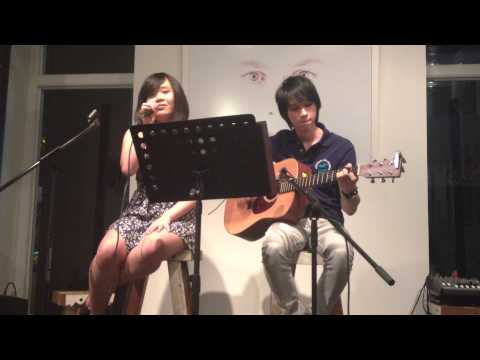 Natalie Imbruglia - Torn (Cover, Performance @ Artistry)