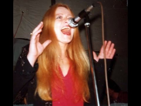 Let me Live my Life - Toni Willé as Sally Lane (Before Pussycat)