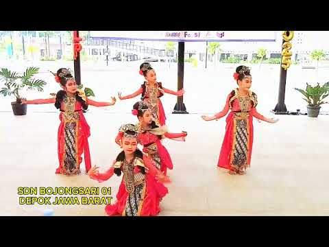 TARI PILEULEUYAN JAWA BARAT - PENTAS 01 @annisa_menari