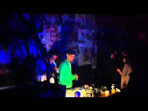 Universal Love Warrias @ Les Tanneries - Breaking Bass 2