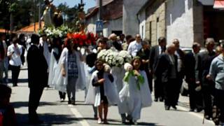 preview picture of video 'Festa do Senhor dos Esquecidos de Vale de Estrela 2010'