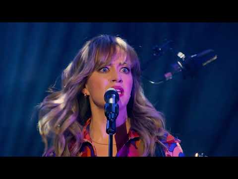 Flo & Joan - The Parcel Song